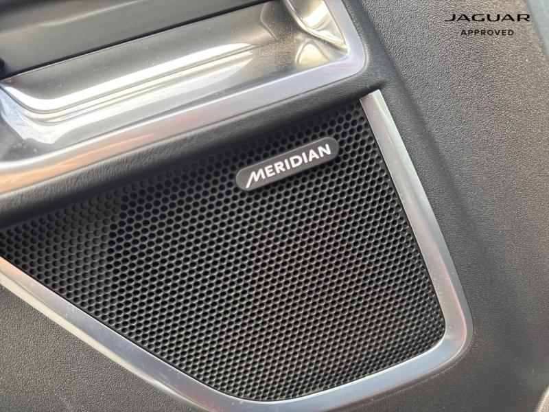 Image JAGUAR E-Pace P200 FlexFuel MHEV SE BVA AWD