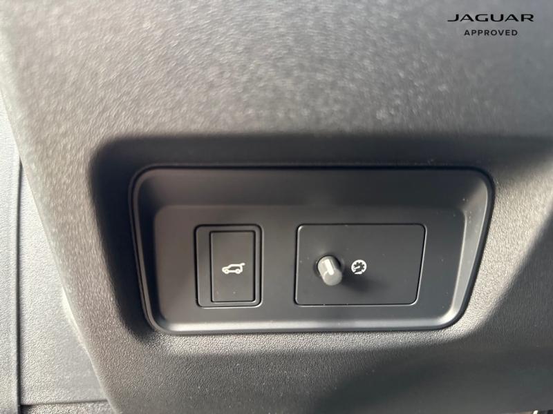 Image JAGUAR E-Pace P200 FlexFuel MHEV SE BVA AWD