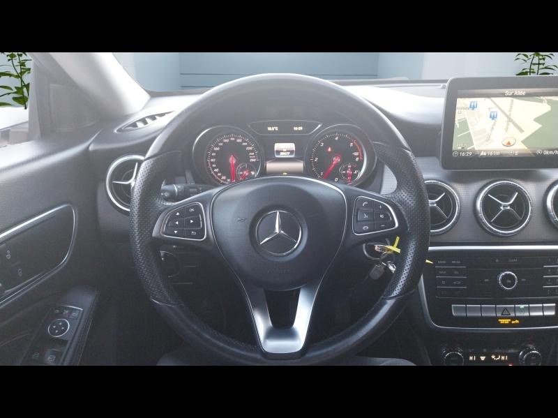 Image MERCEDES-BENZ CLA Shooting Brake 200 Fascination Euro6d-T