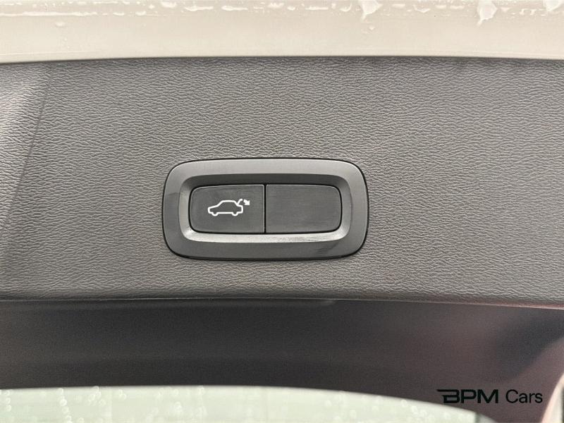 Image VOLVO XC40 T3 163ch R-Design Geartronic 8