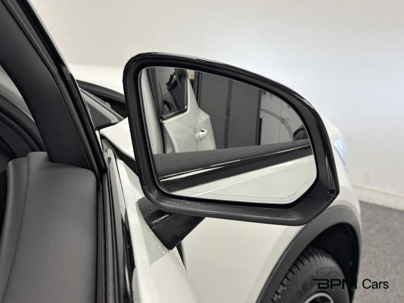 Image VOLVO XC40 T3 163ch R-Design Geartronic 8