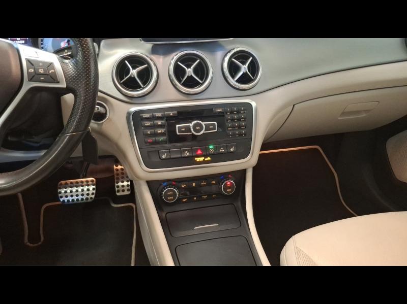 Image MERCEDES-BENZ GLA 220 CDI Fascination 7G-DCT