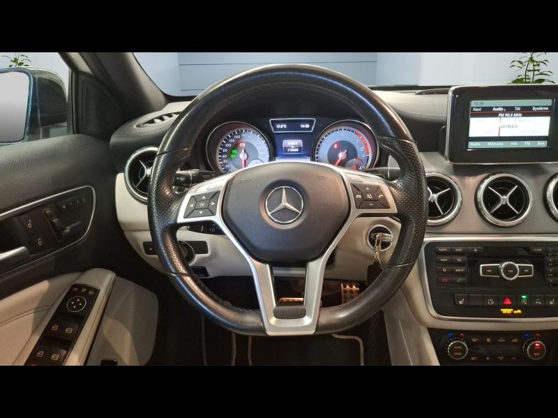 Image MERCEDES-BENZ GLA 220 CDI Fascination 7G-DCT