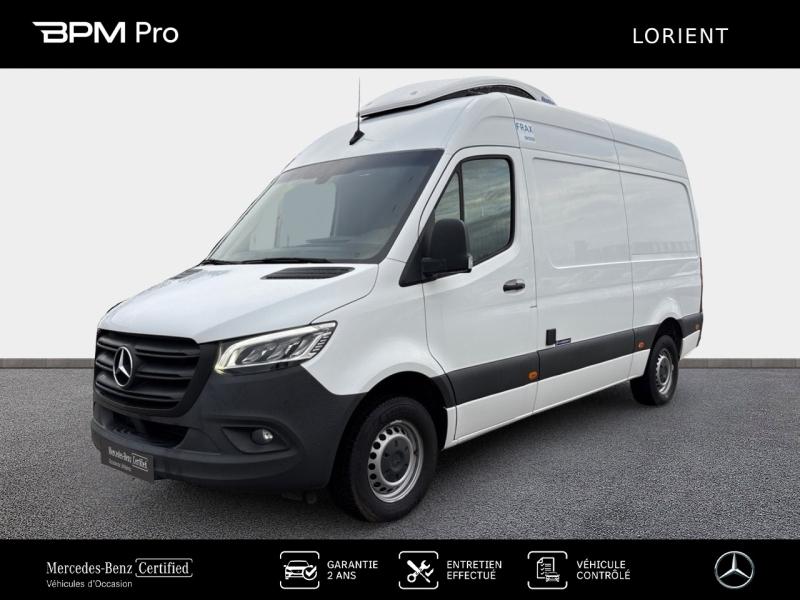 Photo MERCEDES-BENZ Sprinter Fg 319 CDI 37 3T5 Select Propulsion Lourd frigorifique