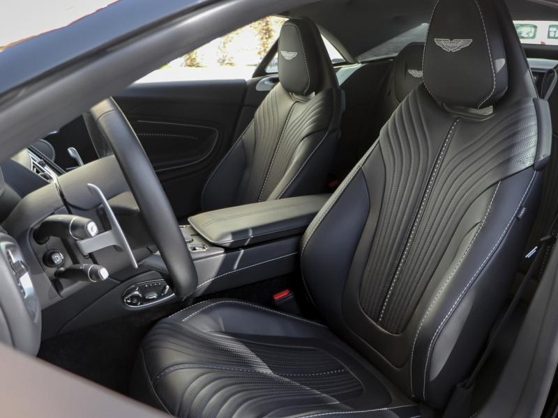 Image ASTON MARTIN DB11 VOLANTE 535ch