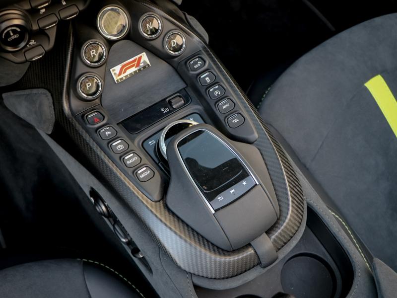 Image ASTON MARTIN V8 Vantage Roadster V8 4.0 535ch F1 Edition BVA