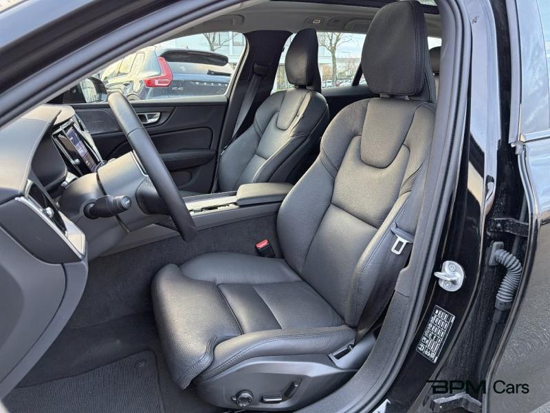 Image VOLVO V60 B4 197ch Ultra Style Dark DCT 7