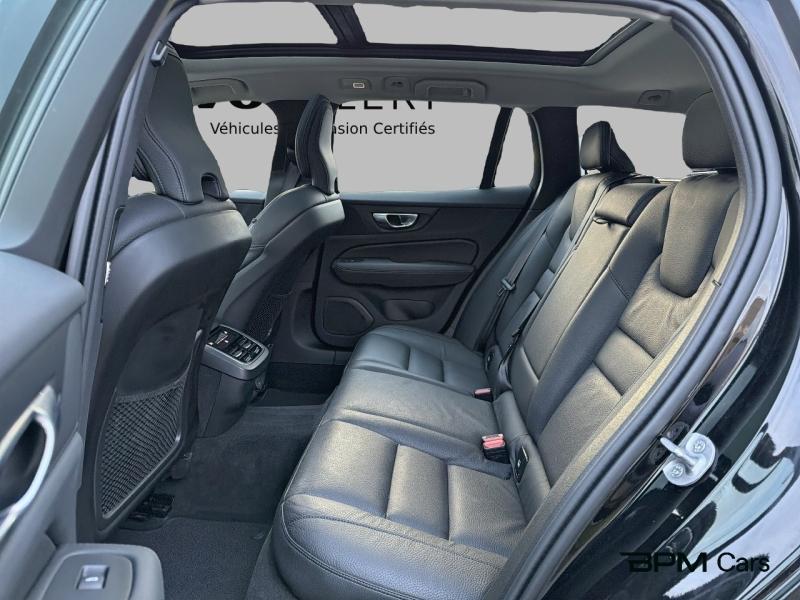 Image VOLVO V60 B4 197ch Ultra Style Dark DCT 7