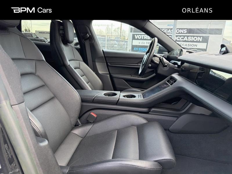 Image PORSCHE Taycan Cross Turismo 476ch 4