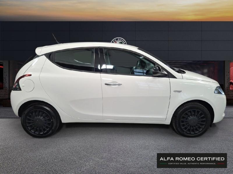 Image LANCIA Ypsilon 1.0 BSG 70CH 5P SILVER MICRO HYBRID
