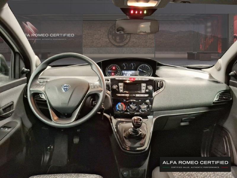 Image LANCIA Ypsilon 1.0 BSG 70CH 5P SILVER MICRO HYBRID