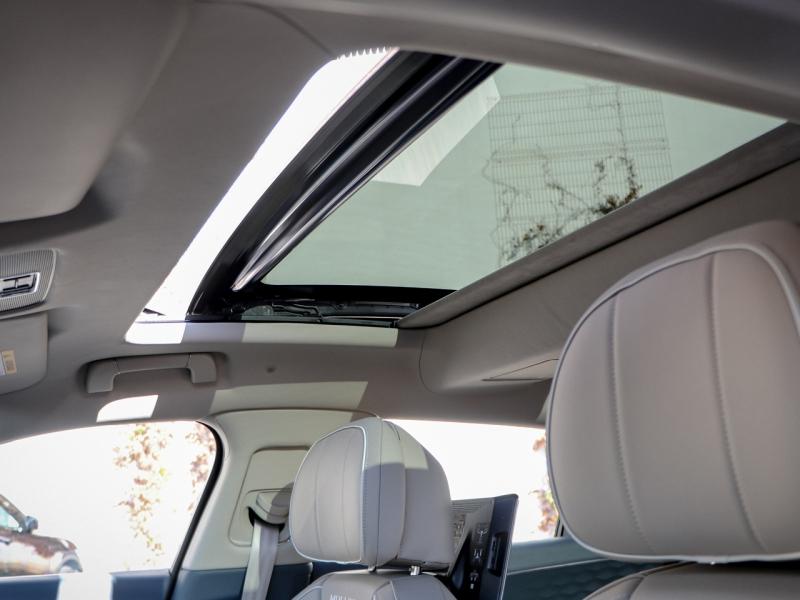 Image BENTLEY FLYING SPUR Mulliner V8 Hybrid 4.0 780ch