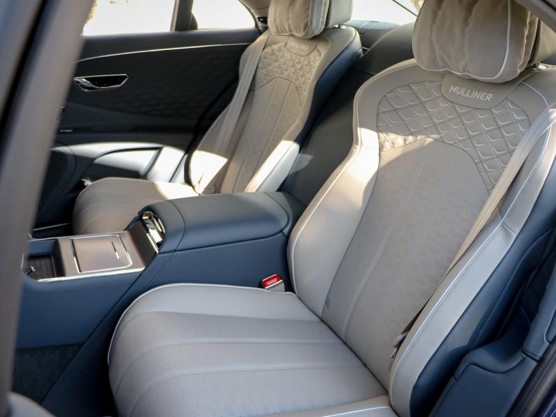 Image BENTLEY FLYING SPUR Mulliner V8 Hybrid 4.0 780ch