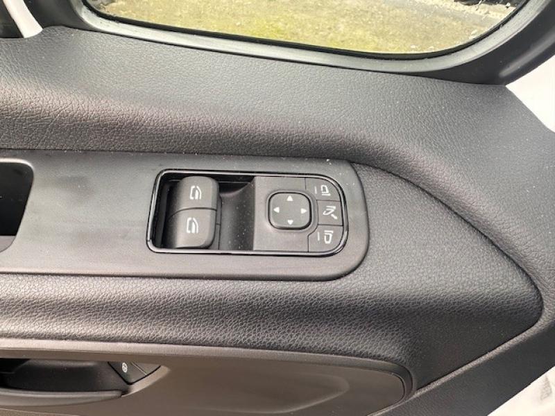 Image MERCEDES-BENZ Sprinter CCb 517 CDI 37 3T5 Pro