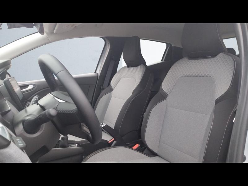 Image RENAULT Clio 1.5 dCi 100ch Evolution - 25