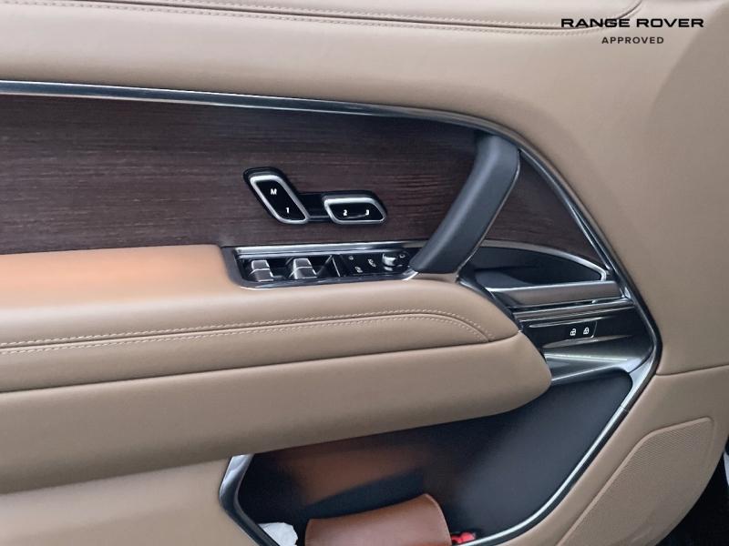 Image LAND-ROVER Range Rover 4.4 P530 530ch Autobiography SWB