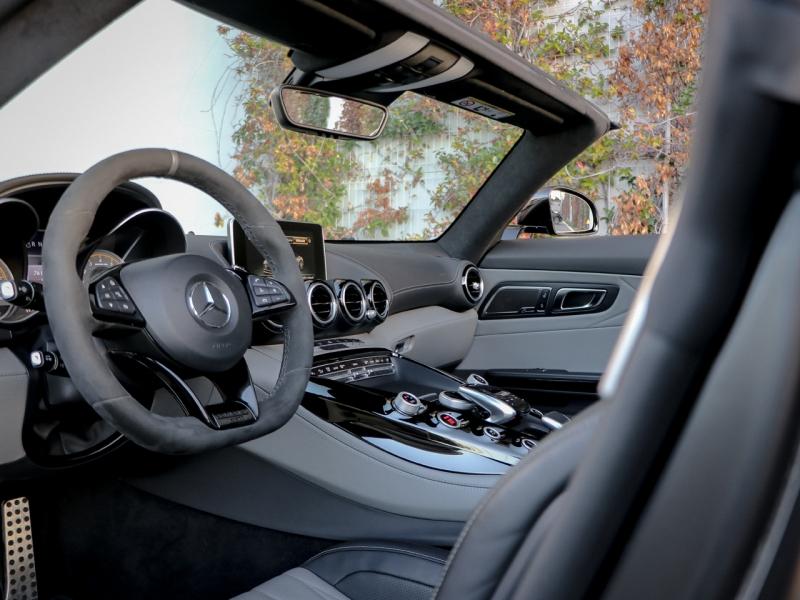 Image MERCEDES-BENZ AMG GT Roadster 4.0 V8 557ch GT C Edition 50