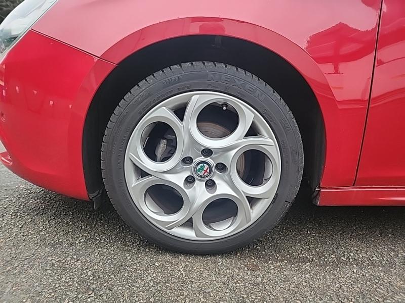 Image ALFA ROMEO Giulietta 1.6 JTDm 120ch Lusso Stop&Start TCT