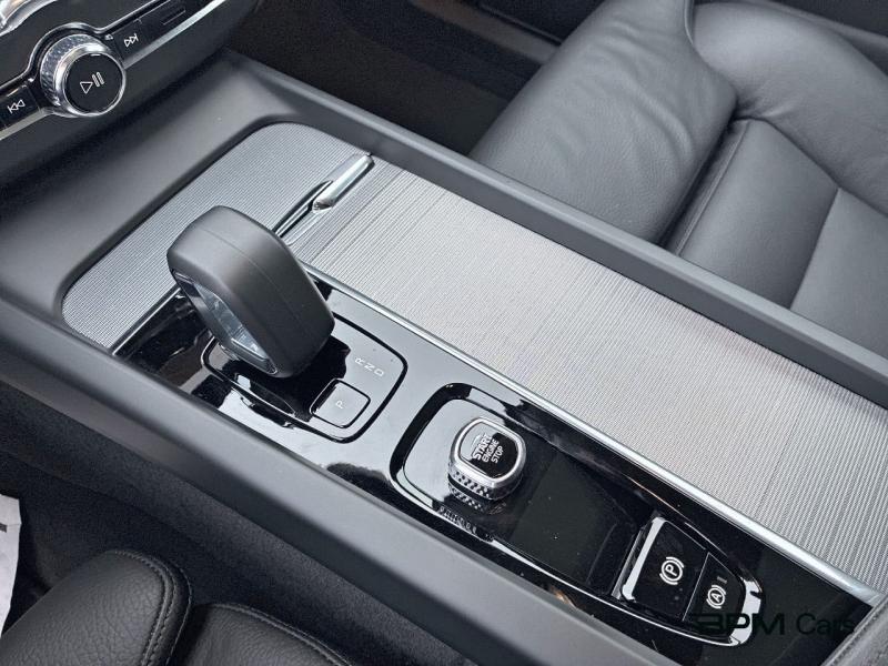 Image VOLVO Xc60 T6 Recharge AWD 253 ch + 145 ch Geartronic 8 Plus Style Dark