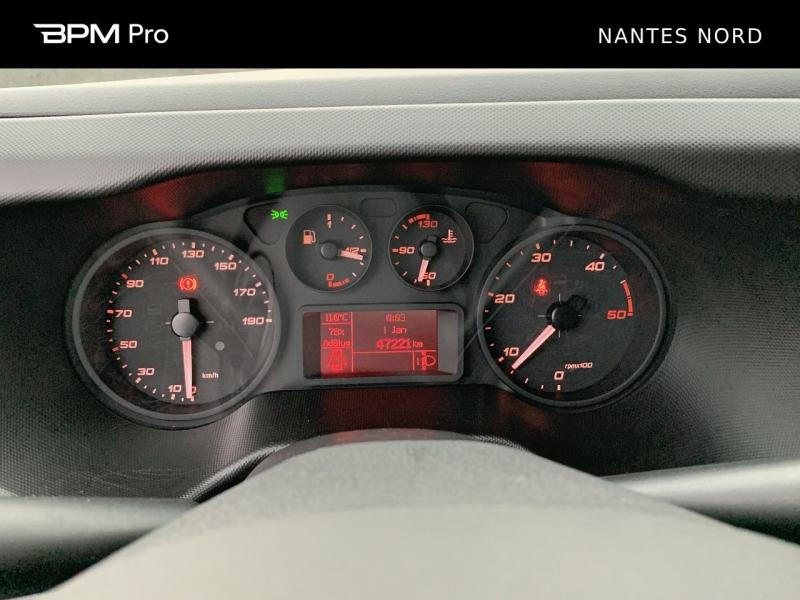 Image IVECO Daily CCb 35-160H / 3.0 160CH / CAISSE & HAYON / 35C16 / 2023 /