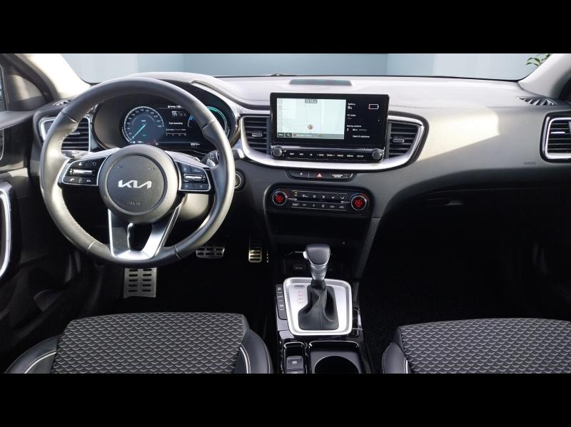 Image KIA XCeed 1.6 GDi 105ch + Plug-In 60.5ch Black & White Edition DCT6 MY22