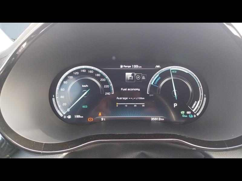 Image KIA XCeed 1.6 GDi 105ch + Plug-In 60.5ch Black & White Edition DCT6 MY22