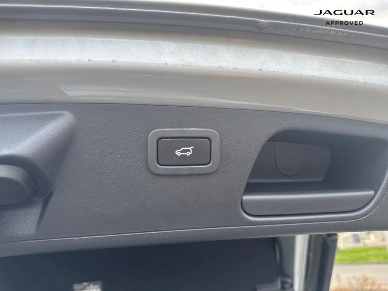 Image JAGUAR E-Pace P200 FlexFuel MHEV R-Dynamic SE BVA AWD