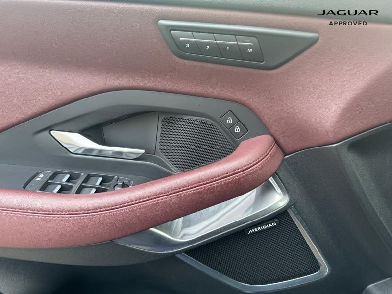 Image JAGUAR E-Pace P200 FlexFuel MHEV R-Dynamic SE BVA AWD
