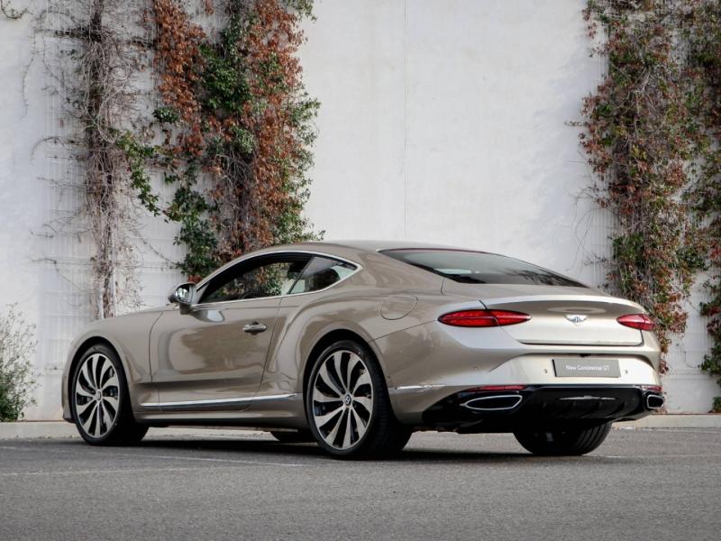 Image BENTLEY CONTINENTAL GT V8 Hybrid 4.0 680ch