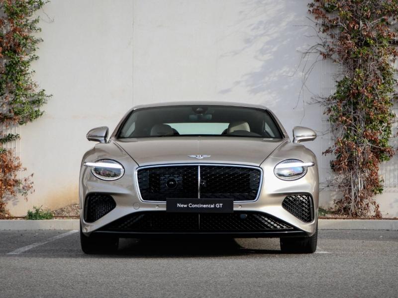 Image BENTLEY CONTINENTAL GT V8 Hybrid 4.0 680ch