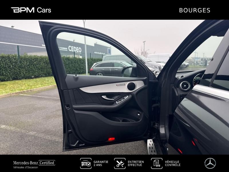 Image MERCEDES-BENZ GLC 300 de 194+122ch AMG Line 4Matic 9G-Tronic