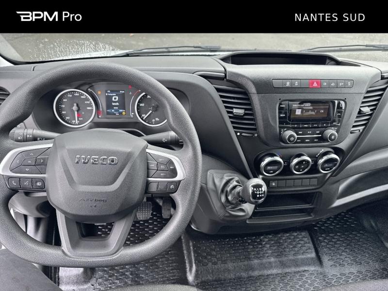 Image IVECO Daily CCb 35C16H3.0 empattement 4100