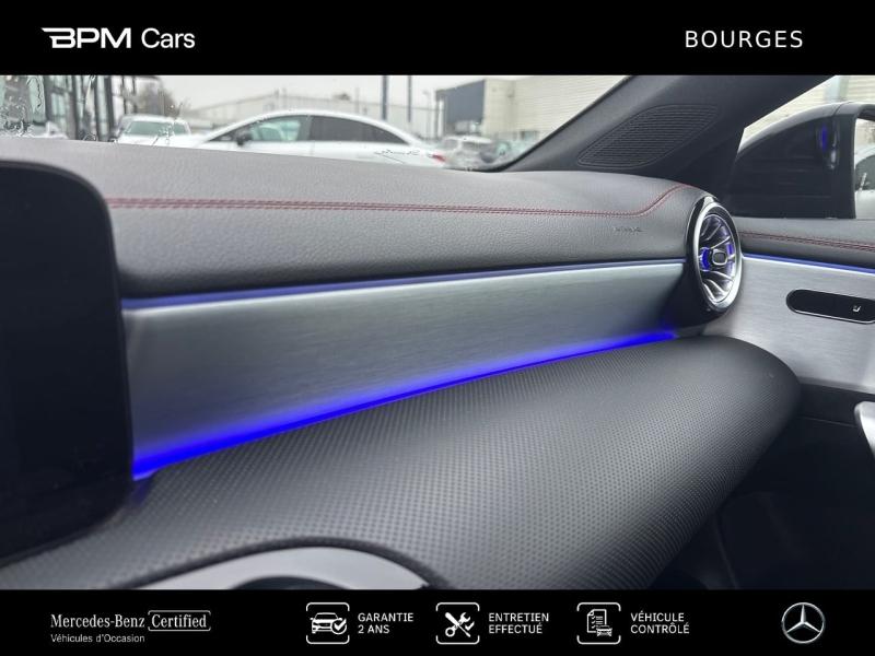 Image MERCEDES-BENZ CLA 200 d 150ch AMG Line 8G-DCT 8cv