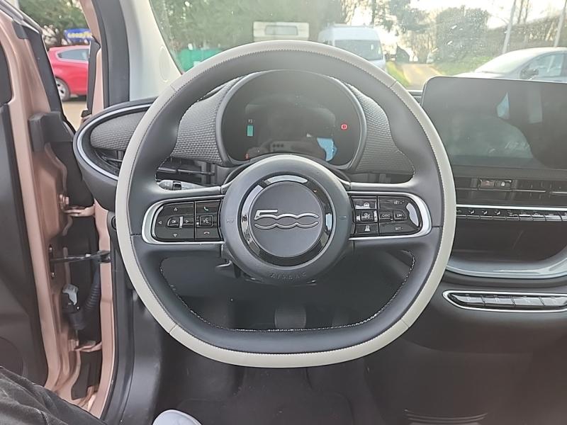 Image FIAT 500 3+1 e 118ch La Prima