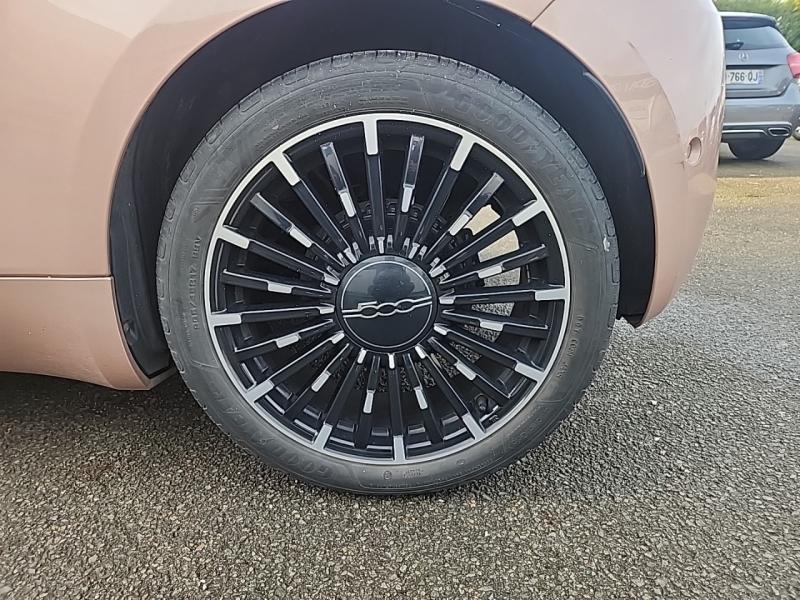 Image FIAT 500 3+1 e 118ch La Prima