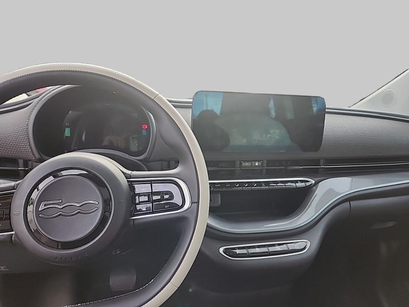 Image FIAT 500 3+1 e 118ch La Prima