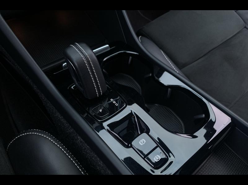 Image VOLVO XC40 T4 Recharge 129 + 82ch R-Design DCT 7