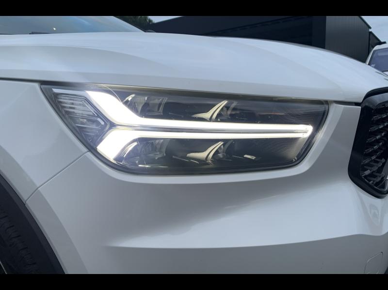 Image VOLVO XC40 T4 Recharge 129 + 82ch R-Design DCT 7