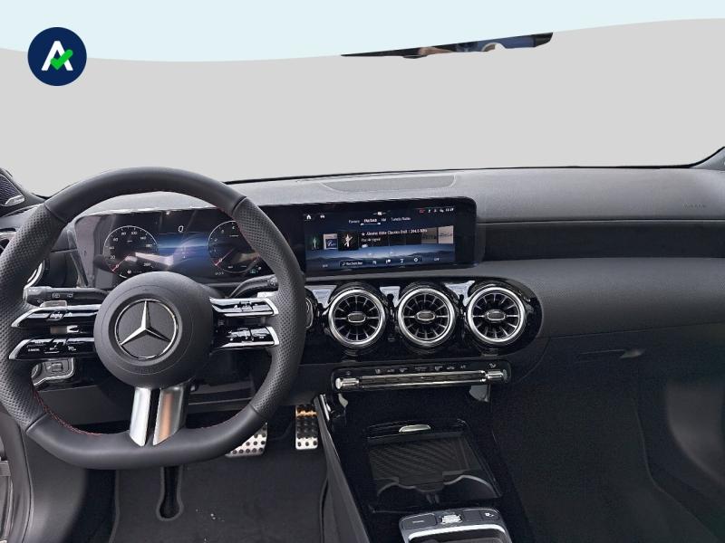 Image MERCEDES-BENZ Classe A 180 136ch Star Edition 7G-DCT