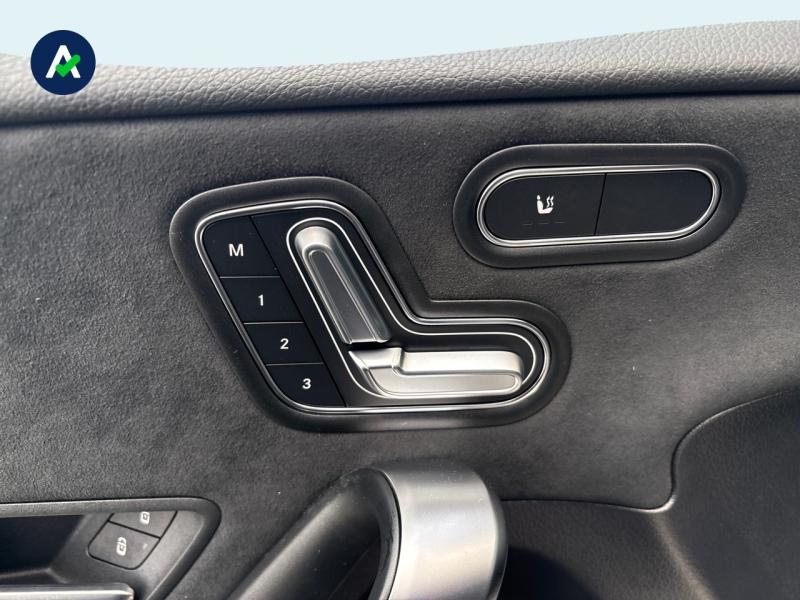 Image MERCEDES-BENZ Classe A 180 136ch Star Edition 7G-DCT