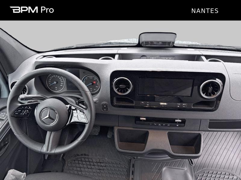 Image MERCEDES-BENZ Sprinter Fg 314 eSprinter 37 3T5 Pro