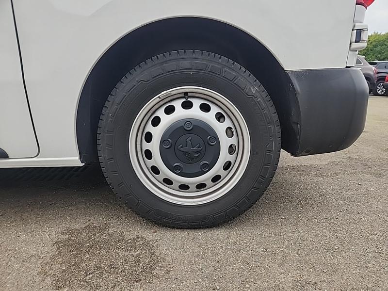 Image PEUGEOT Expert 1.5 BlueHDi 120ch S&S Standard 9 Places