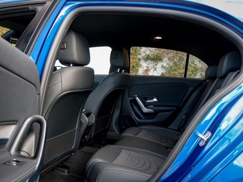 Image MERCEDES-BENZ Classe A 180 136ch Progressive Line 7G-DCT