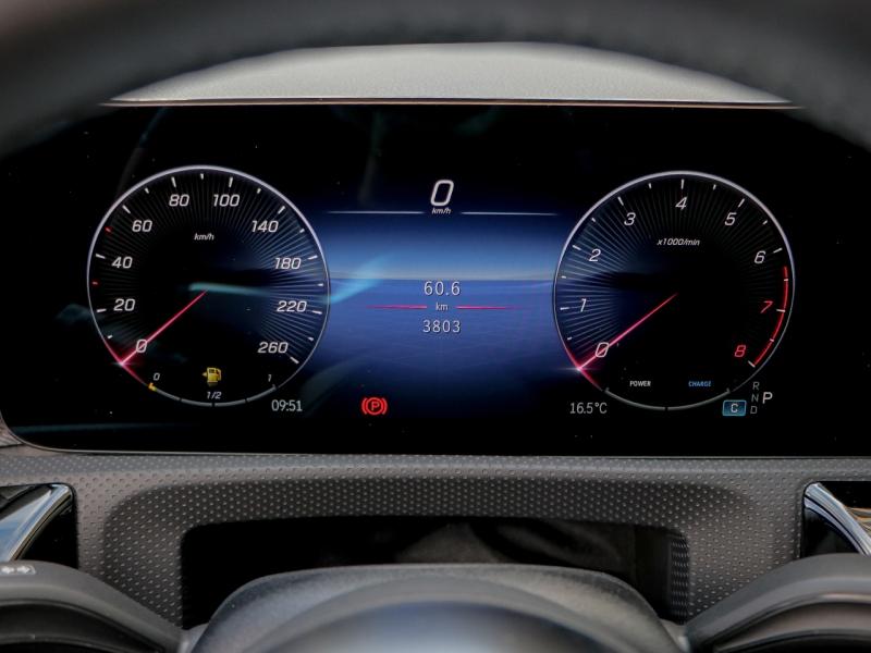 Image MERCEDES-BENZ Classe A 180 136ch Progressive Line 7G-DCT