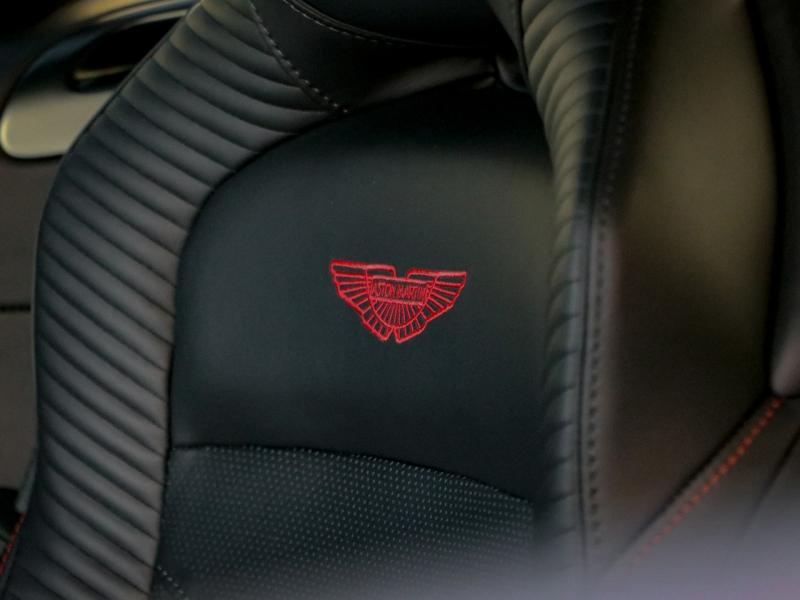 Image ASTON MARTIN DBS COUPE Ultimate