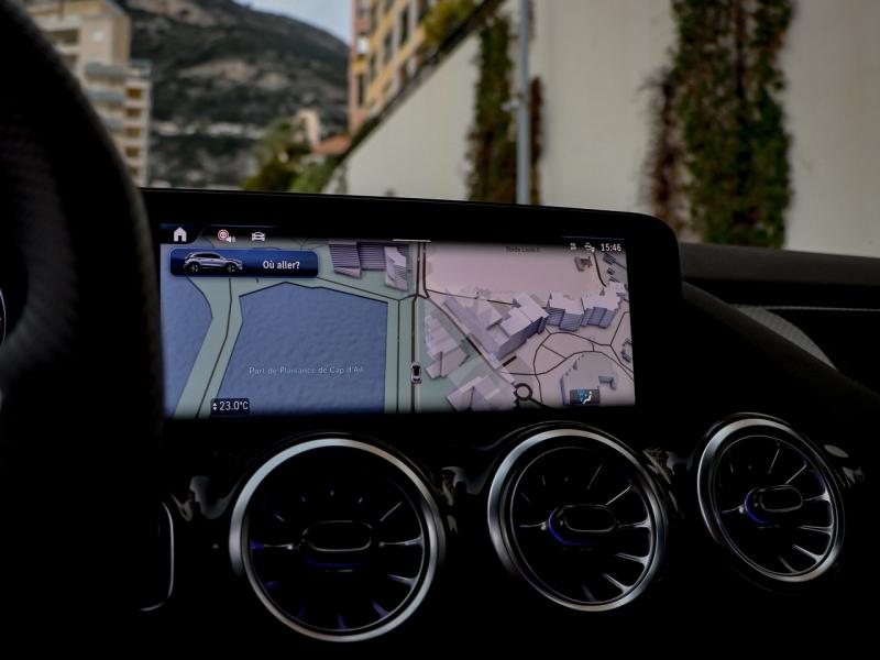 Image MERCEDES-BENZ Gla 180 d