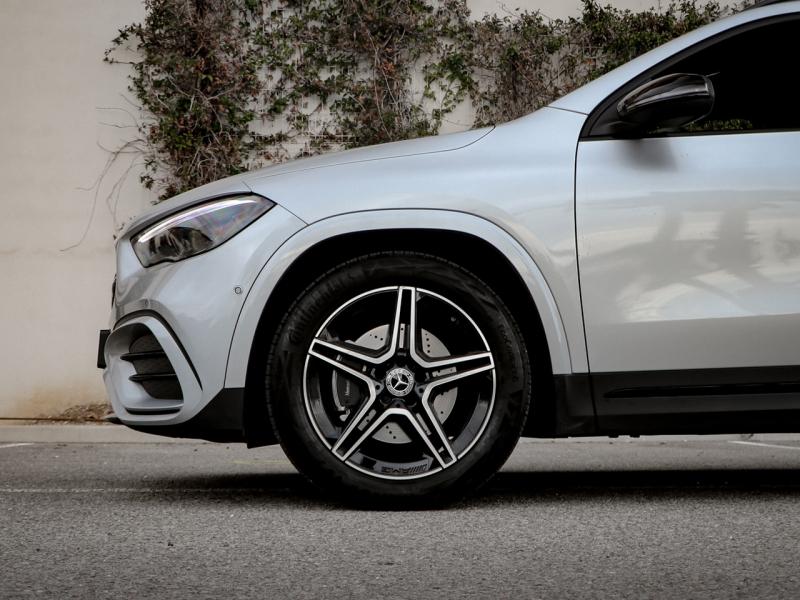 Image MERCEDES-BENZ Gla 180 d