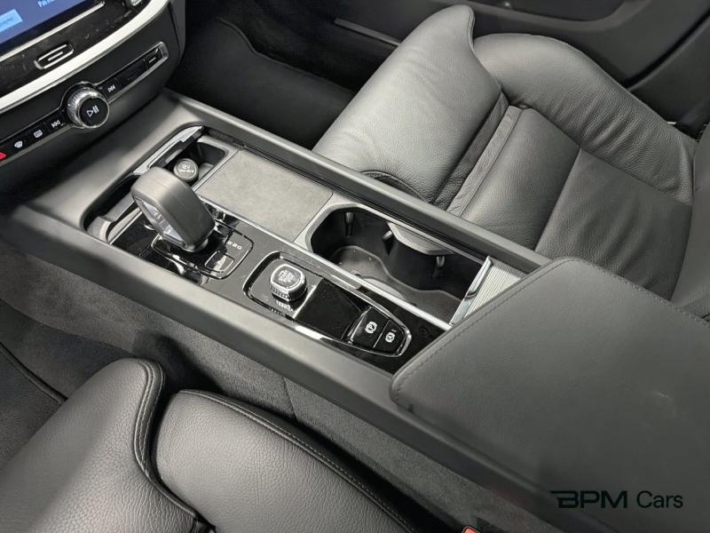 Image VOLVO V60 B4 197ch Plus Style Dark DCT 7