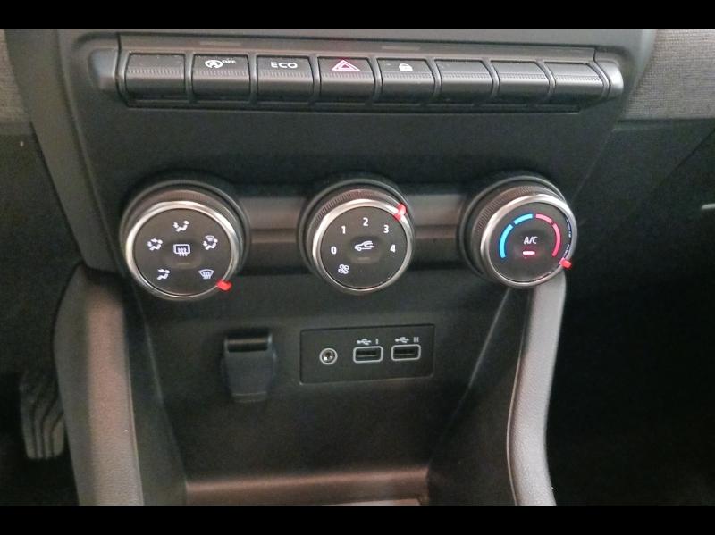 Image RENAULT Clio 1.5 dCi 100ch Evolution - 25