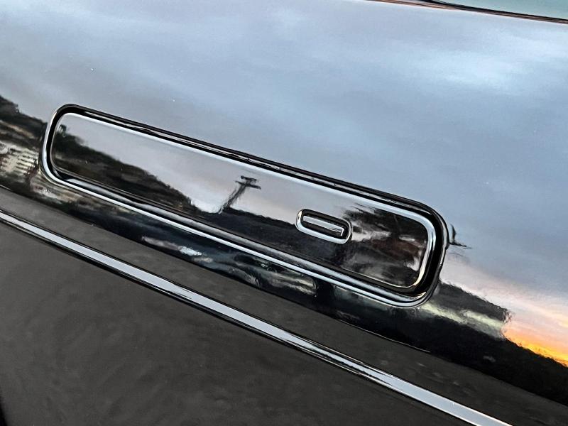 Image LAND-ROVER Range Rover Evoque 1.5 P300e 309ch R-Dynamic SE AWD BVA 11cv